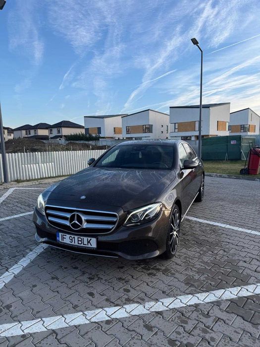 Mercedes-Benz W213 E-Class 220d Avantgarde