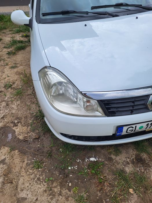 Vând renault clio symbol thalia