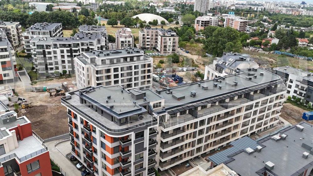 Продава се Тристаен апартамент в София, Малинова долина - 171 кв.м за 1500 €/кв.м - Снимка #1