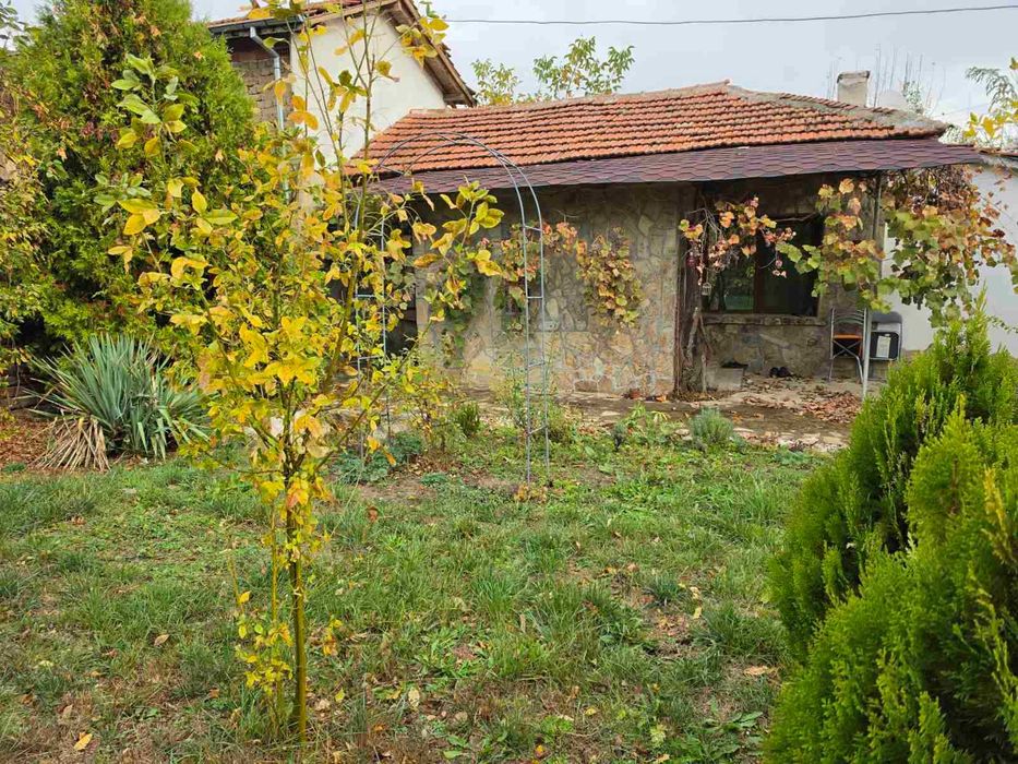 Продава се Къща в с. Горно Черковище, Област Стара Загора - 70 кв.м за 829 €/кв.м - Снимка #17