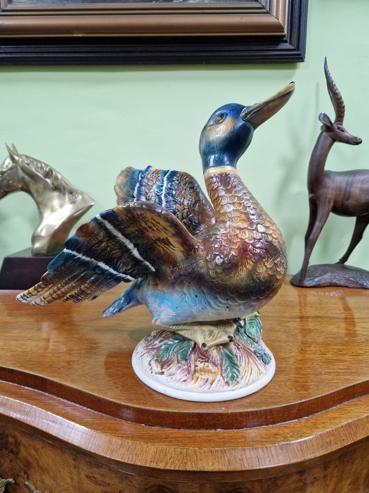 Уникална голяма антикварна италианска порцеланова фигура статуетка