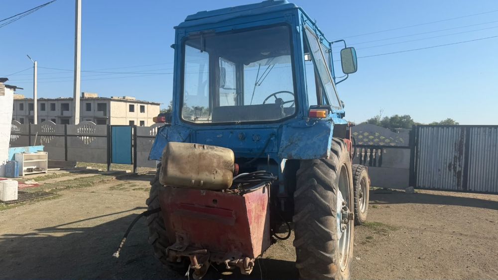 Трактор мтз 80 в отличном состояний