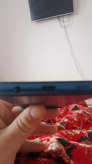 Galaxy A12 64г продам