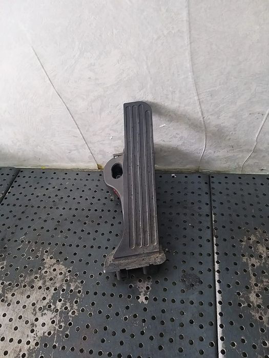 Pedala acceleratie 2.0 tdi vw passat b6 3c 1k1723503l 6pv00860001