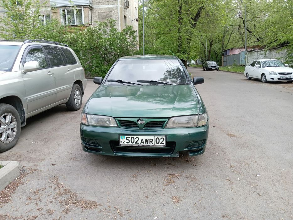 Ниссан Альмера1996