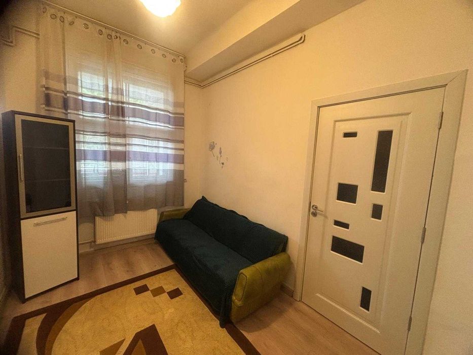 Apartament de inchiriat cu 3 camere
