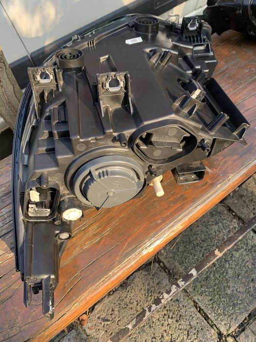 Фарове за BMW i3