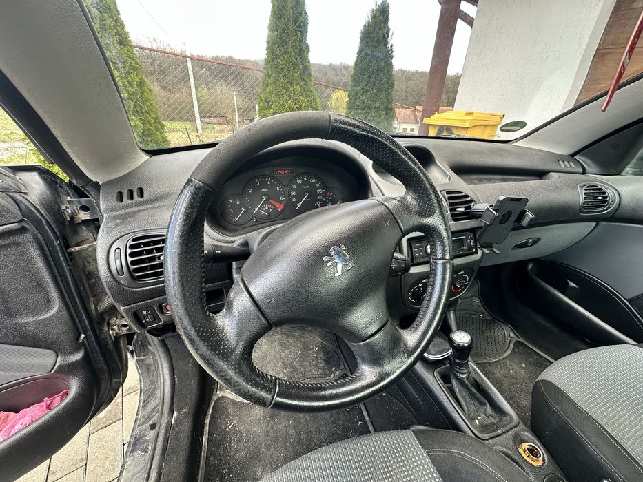 Vand/dezmembrez Peugeot 206cc, 2003, 1,6cc benzina 110cp