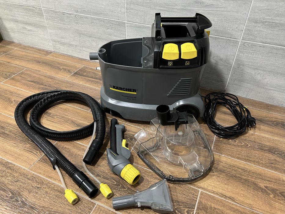 Срочно! Продается пылесос Karcher puzzi 8/1