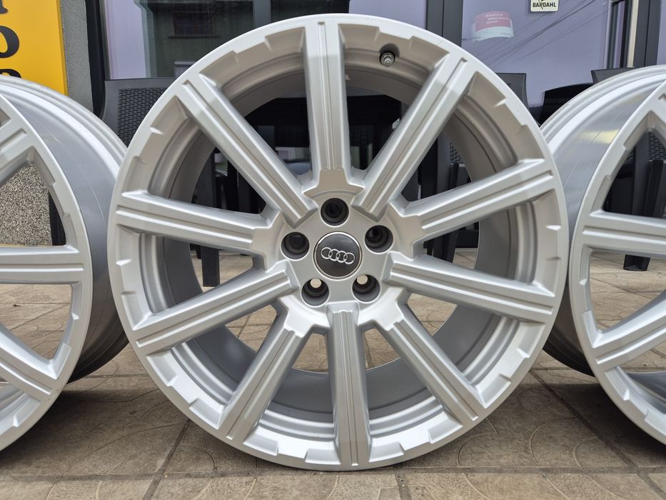 Оригинални Джанти АУДИ/Audi  Q7 4M-20 Цола  SPEEDLINE