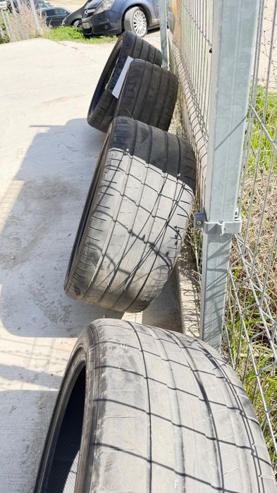 Гуми YOKOHAMA 22" цола за BMW - XM, X5, X7