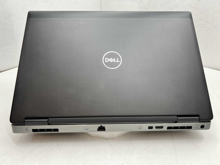 Dell Precision 7530 touch i7-8750H 32GB 1260GB P2000M