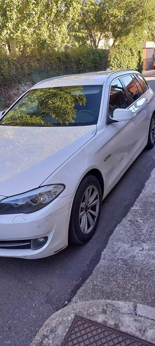 De vanzare BMW 520d f11 masina personala ,recent adusa