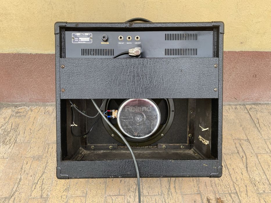 Roland Bolt 60 amplificator chitara