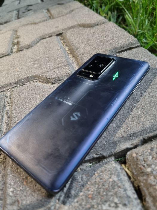Продам black shark 5pro