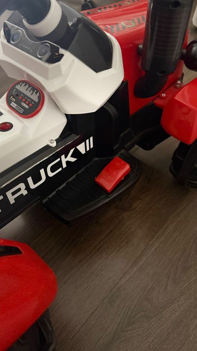 Продам детский трактор