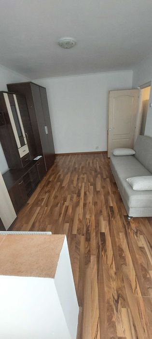 Vand garsoniera in Ramnicu Valcea.