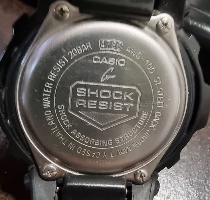 Casio G-Shock AWG-M100-1AER