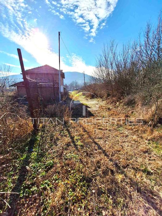 Продава се Парцел в с. Михилци, Област Пловдив - 696 кв.м за 24 €/кв.м - Снимка #1