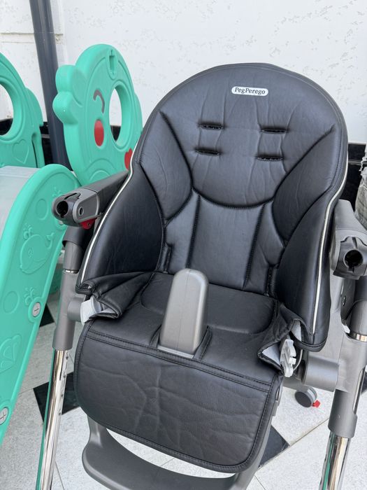 Продам стульчик для кормления от итальянского бренда PegPerego