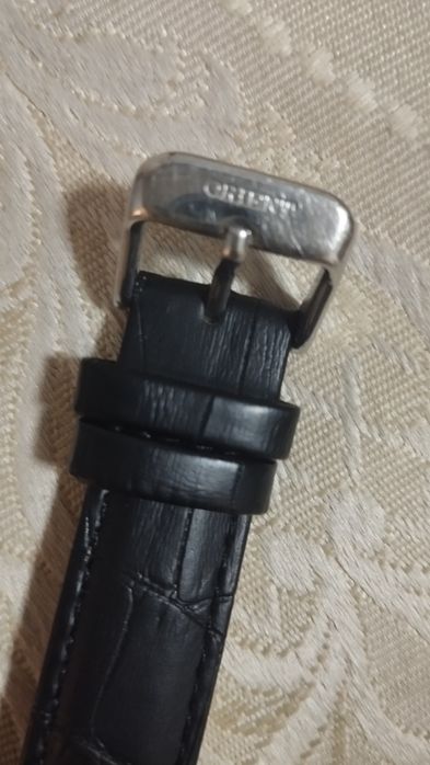 Часы наручные Срочно продаю