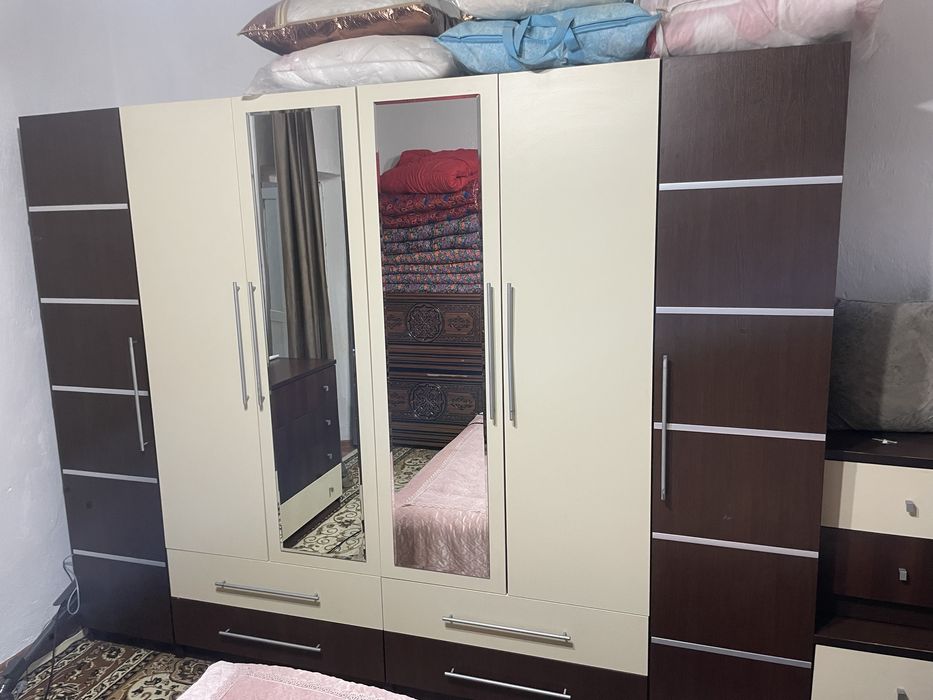 Продается спальня