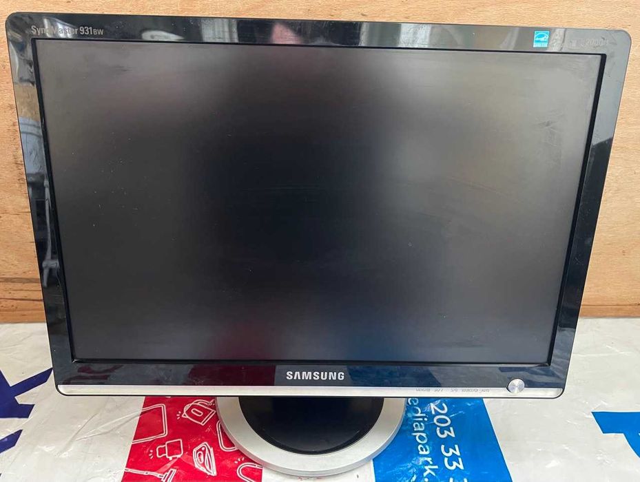 Монитор 19 дюймов с гарантией