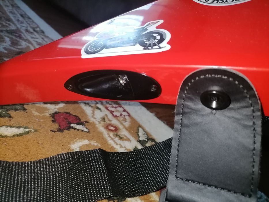 Электрогитара jackson lying v red