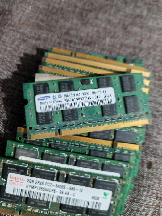 DDR2 на 2 гига для ноутбука