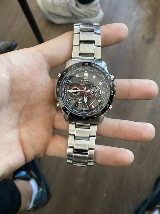 Часовник Casio ediface M1000DB