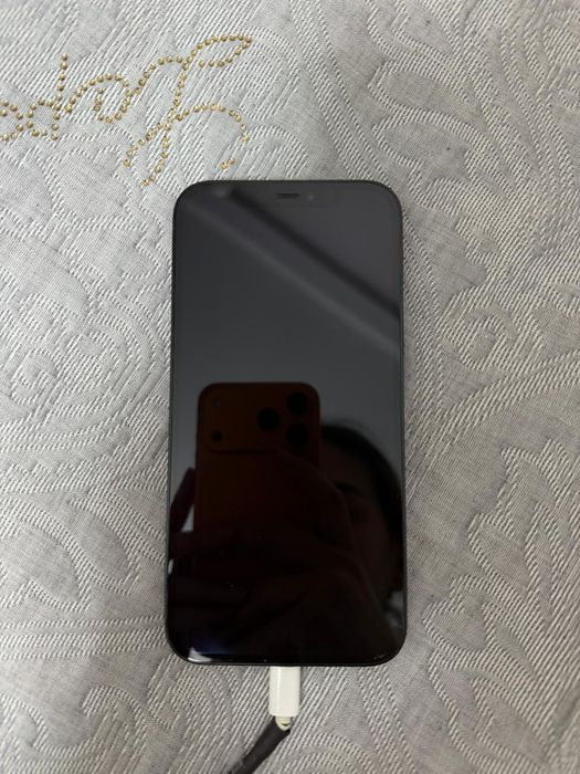 iPhone 12 - 128ГБ