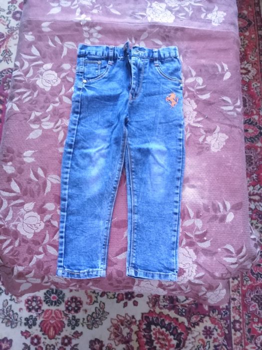 Джинсы подростковые