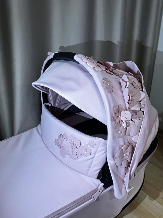 Кош за новородено Cybex Platinum  Simply flowers  Priam / E-Priam 4