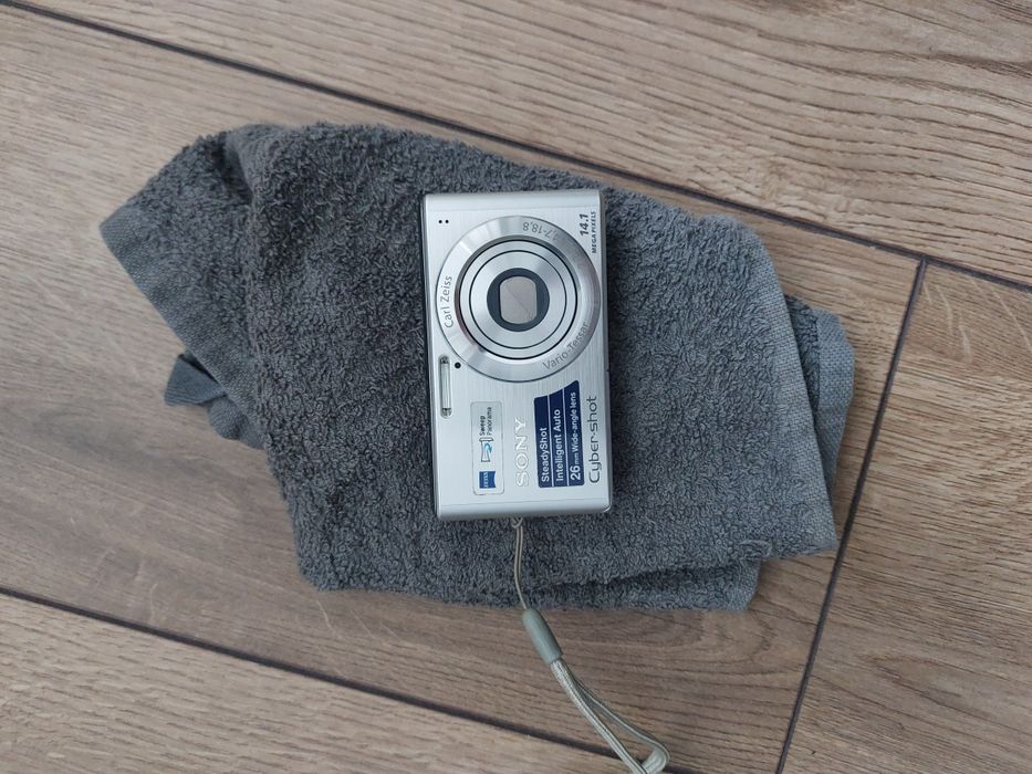 Фотоапарат Sony 14.1mp