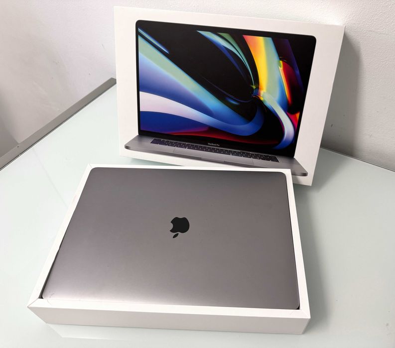 MacBook Pro 16