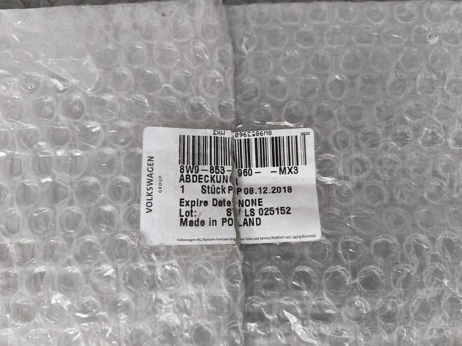 Bandou / Ornament Ușă Față Dreapta Audi A4 B9 2016-2024 Cod OEM 8W9853960 MX3 (1C4)