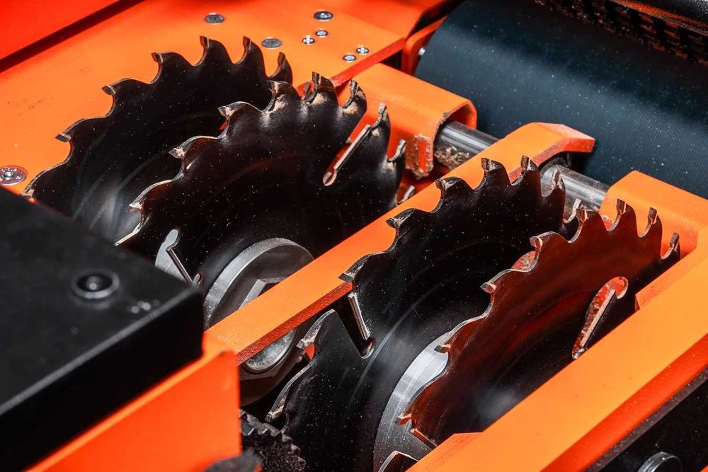 Окрайчваща машина Wirex  ED300