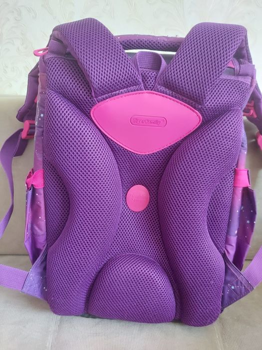 Рюкзаки школьные для девочки