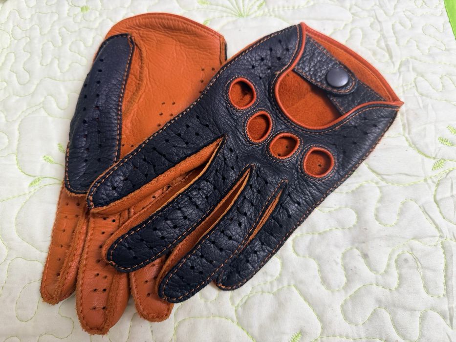 Manusi de condus din piele de cerb