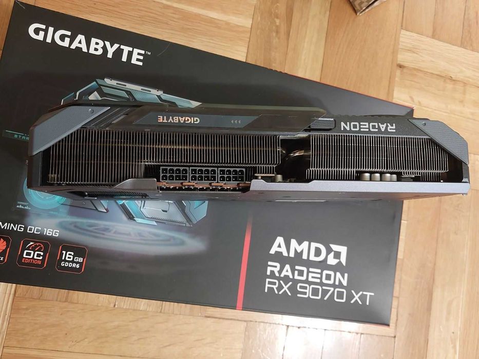Gigabyte RX 9070 XT 16GB Gaming OC (с гаранция)
