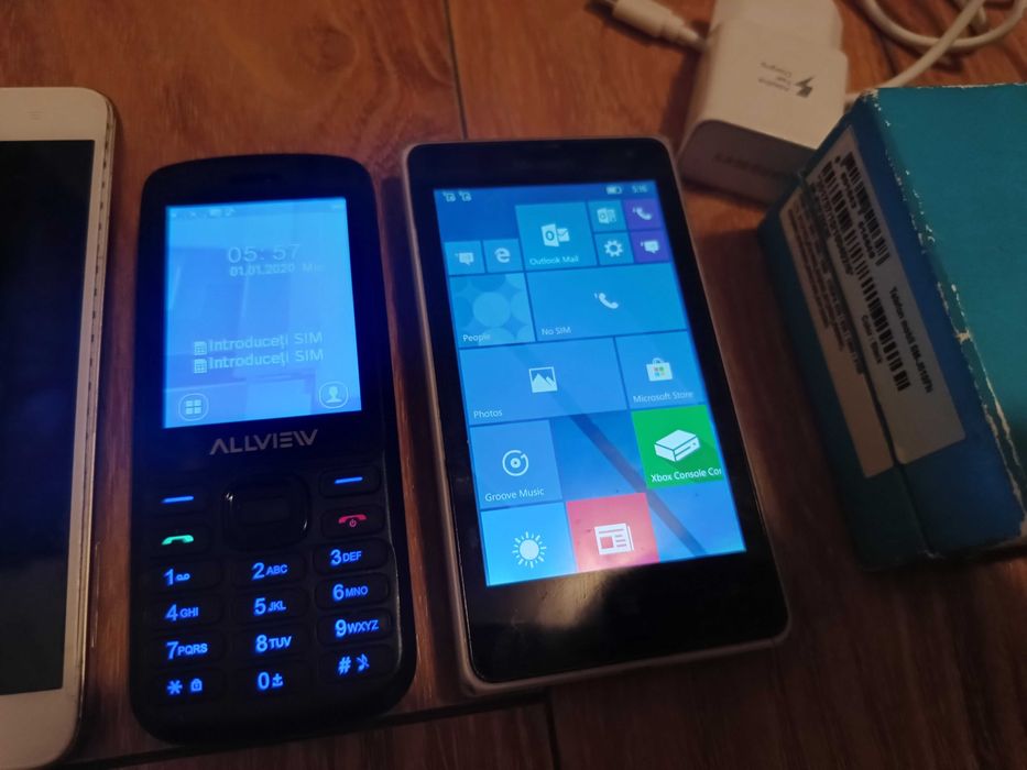 4 Telefon: Nokia Lumia 532/Allview M9 JOIN/Tesla/ telefoane