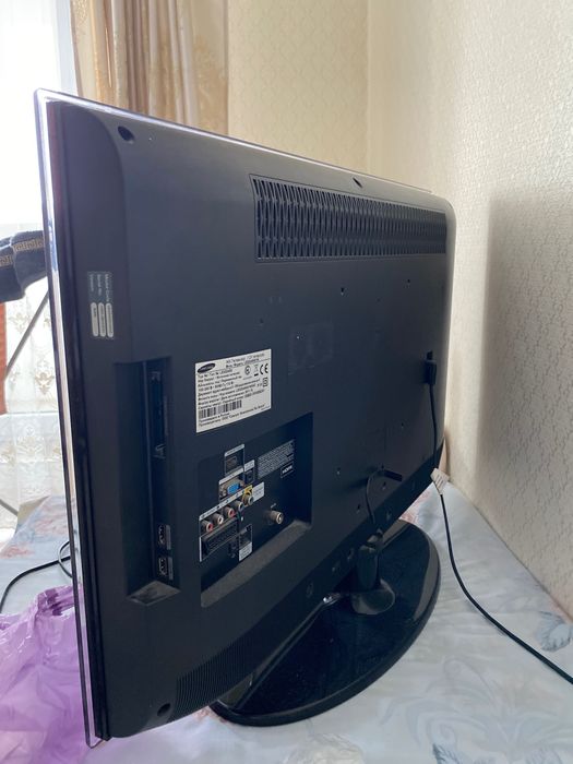 Продам телевизор ЖК Samsung