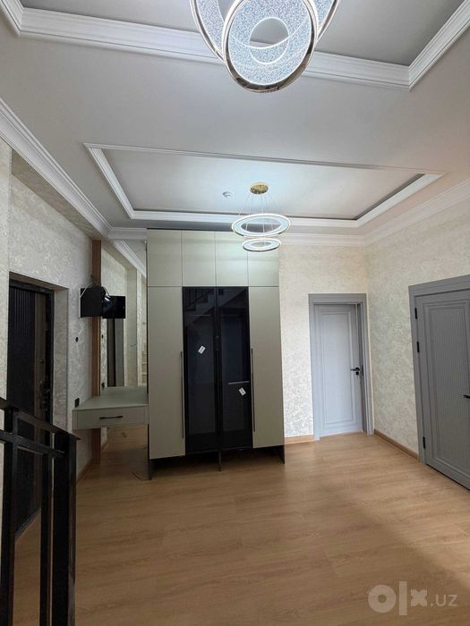 Сергели Мошина бозор квартира. 3 хона 75+75m2 BALCON нархи 91000 у.е