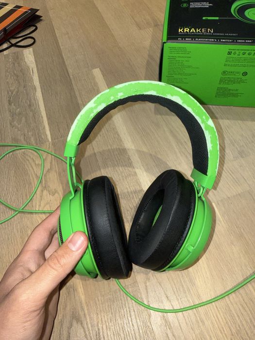 Razer Kraken геймърски слушалки - зелени, с кутия и микрофон