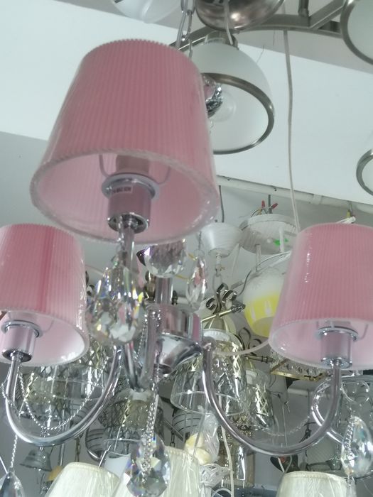 Новая Люстра на 3 лампочки