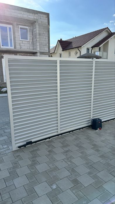 Vand cu Montaj Automatizare poarta motorizare batanta culisanta
