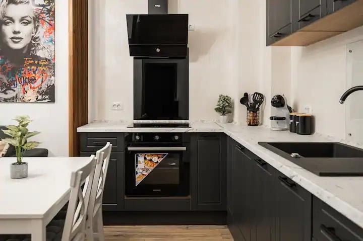 Apartament doua camere tip studio