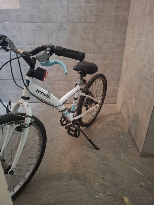 Vând bicicleta pentru copii
