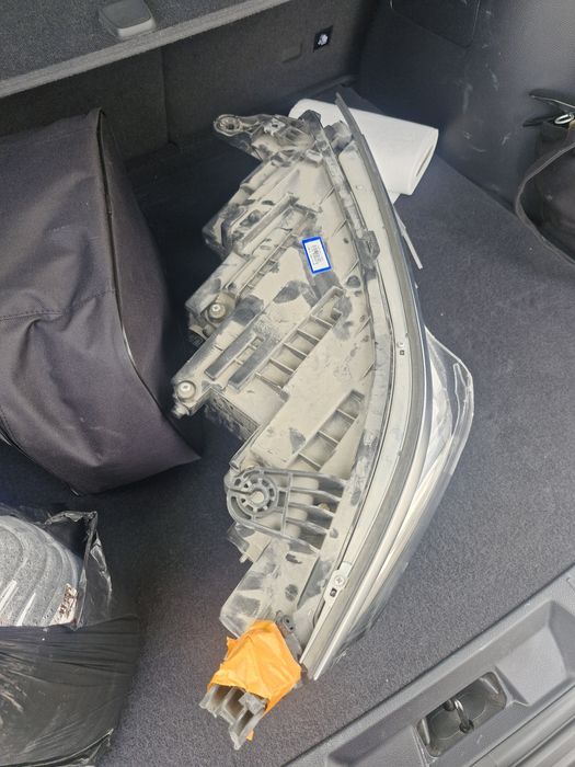 Левая фара byd song plus гибрид дорест