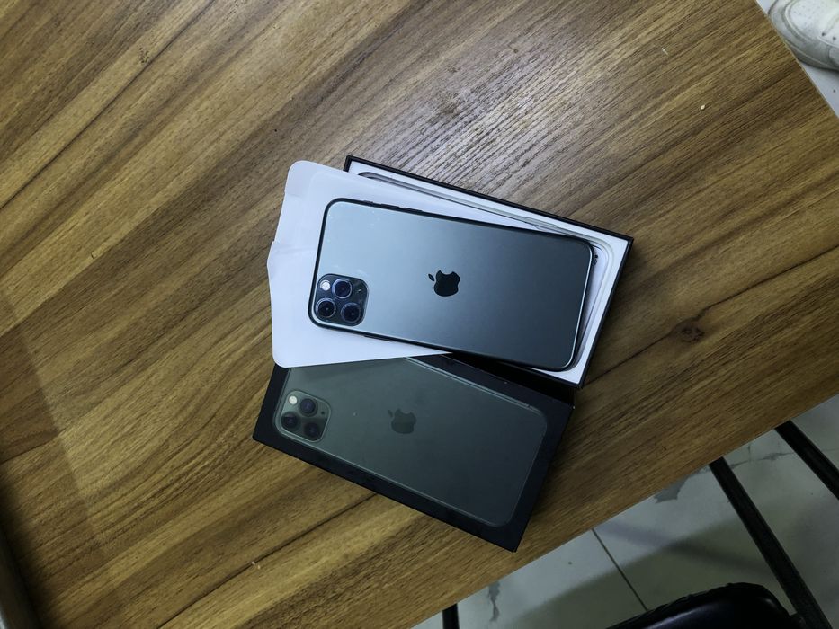 iphone 11 pro max dual sim 64GB